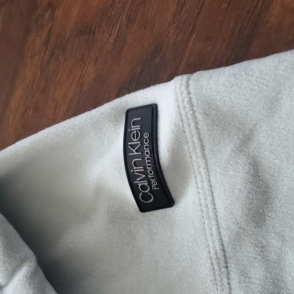 Women's sweater - Picture 2 of 4